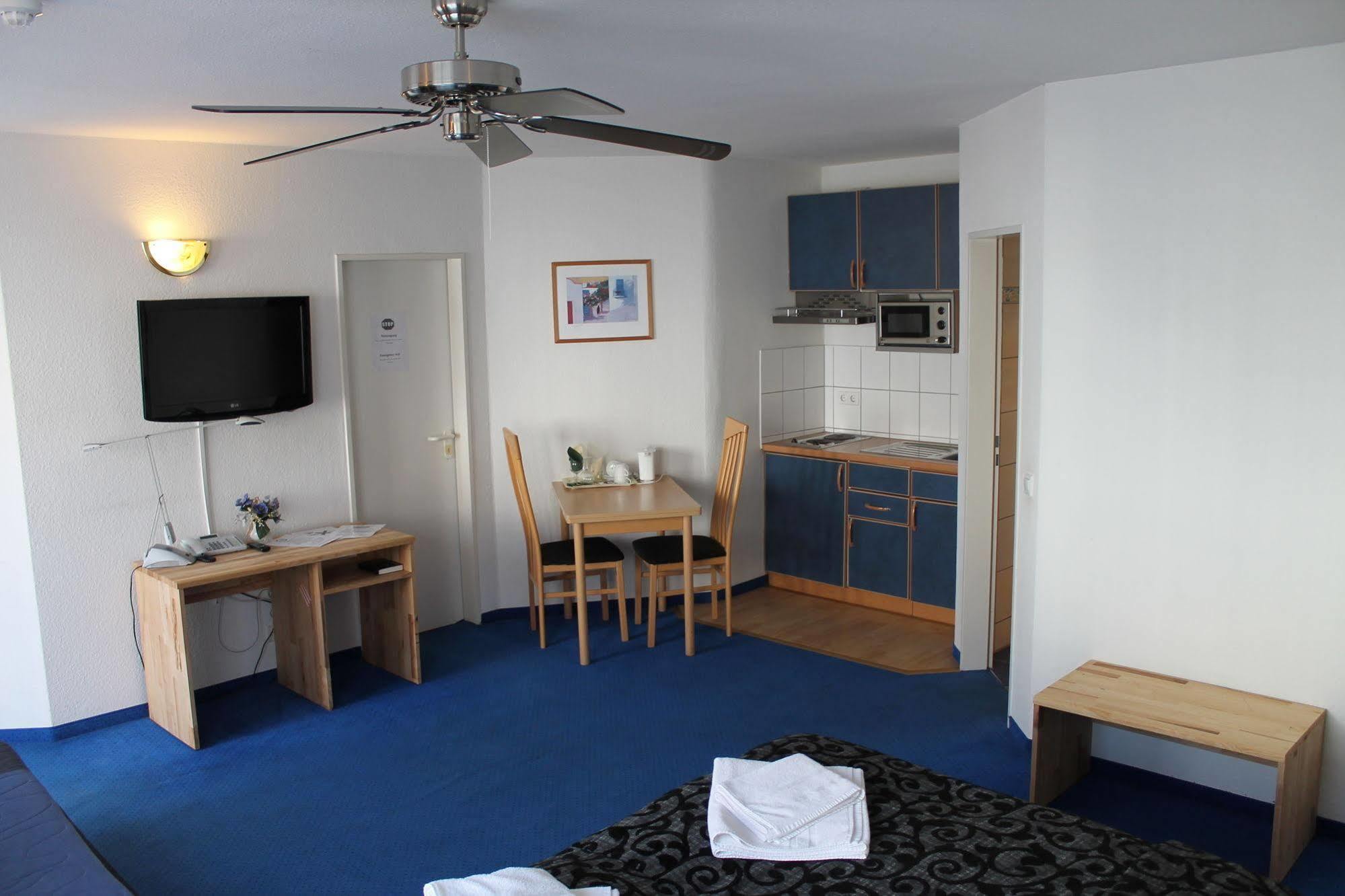 City Lounge Hotel Düsseldorf Extérieur photo
